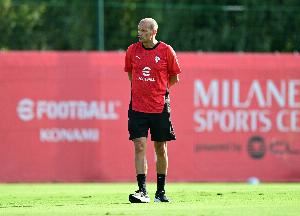 跟队记者：米兰将于明天返回米兰城，预计8月5日恢复球队训练