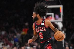 科比·怀特:球队开局堪称顶级 没人预料到我们现在能排东部榜首